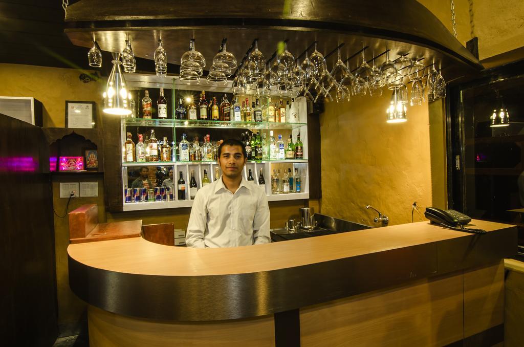 Hotel Lakefront Pokhara Exterior photo