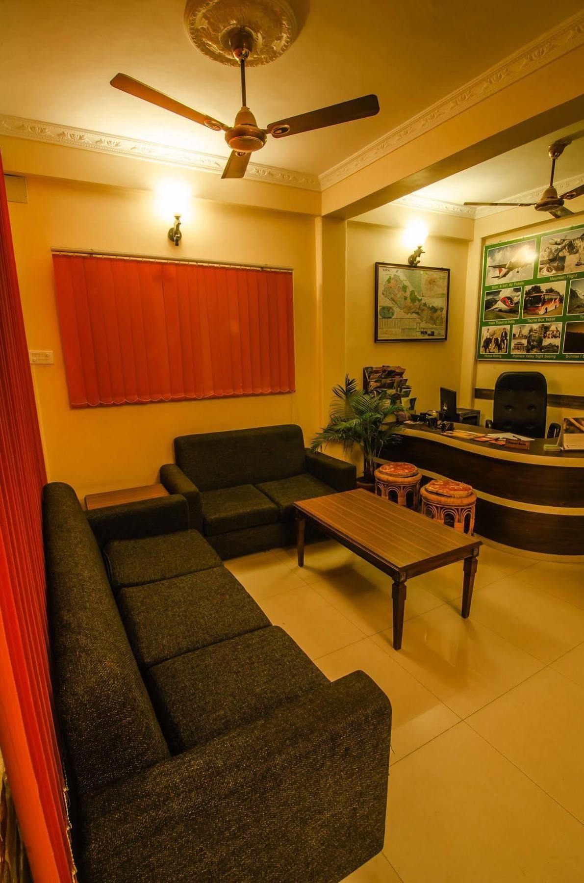 Hotel Lakefront Pokhara Exterior photo